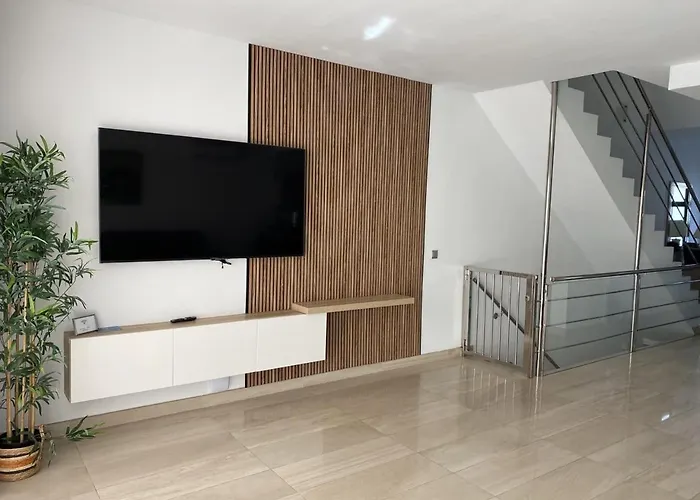 Townhouse Adeje 아파트 *