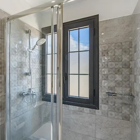 Townhouse Adeje Апартаменти *