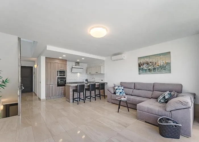 Townhouse Adeje * Адехе