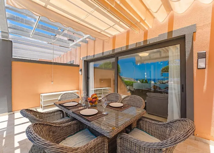 Апартаменти Townhouse Adeje *